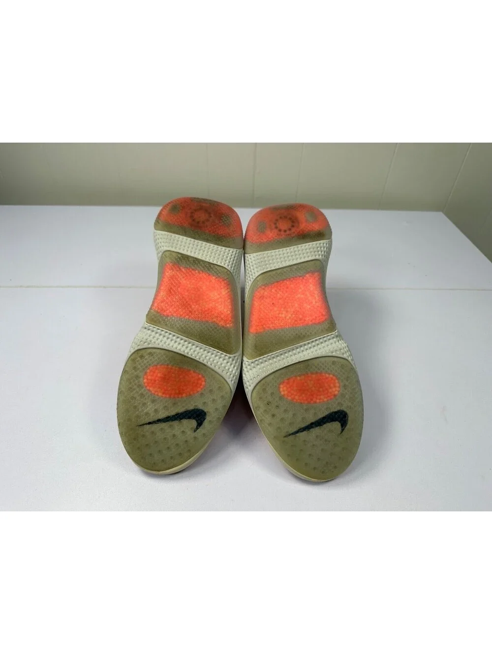 Nike Joyride CC3 Setter White Orange Running Shoes Men’s 9.5 AT6395-101